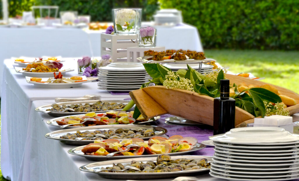La comodidad de emplear menús preparados en celebraciones 5 menus preparados celebraciones